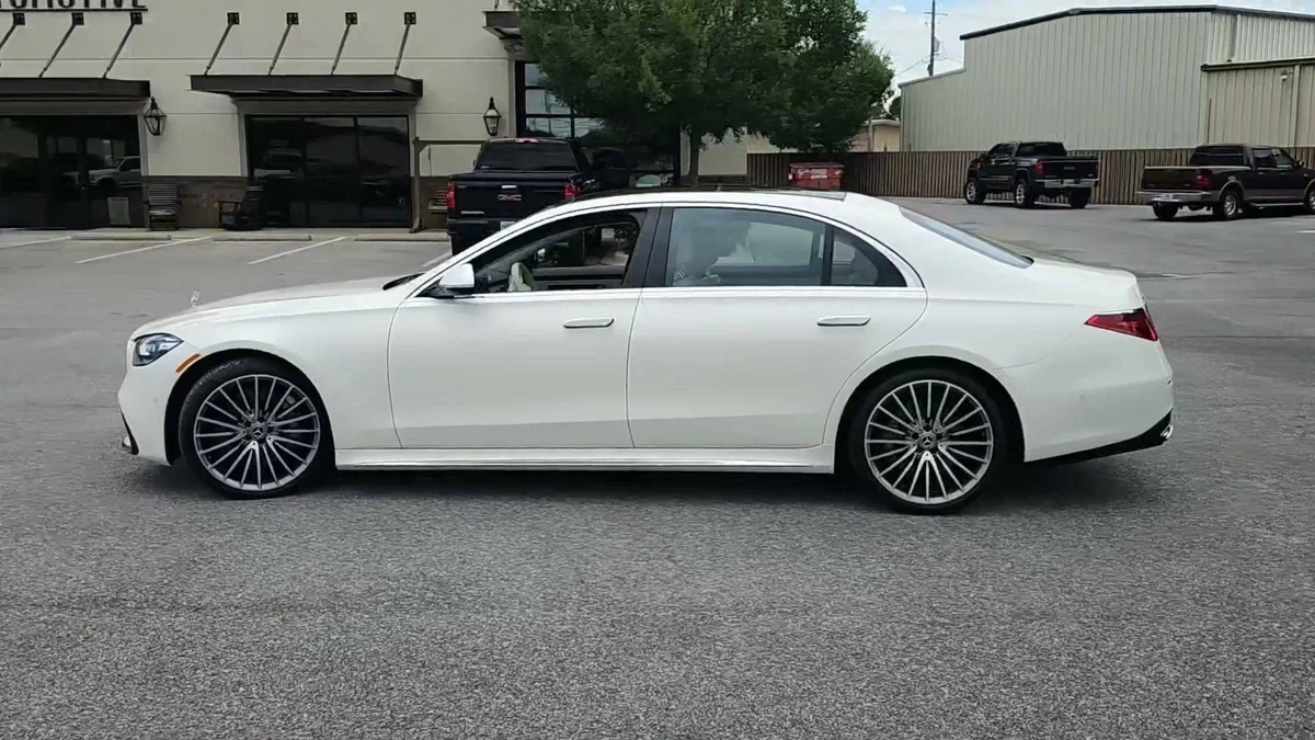 Mercedes-Benz S-Класс W221 в аренду