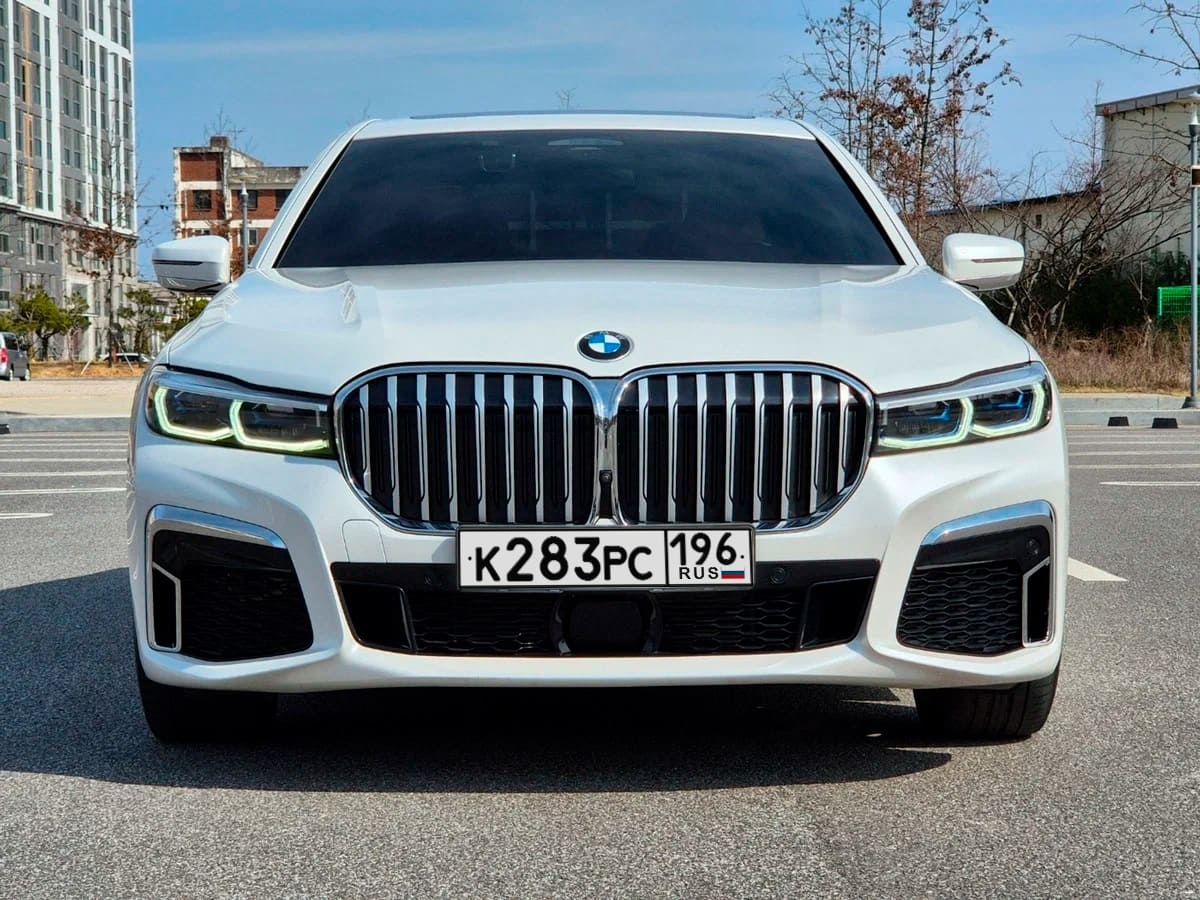 BMW 7 серия аренда