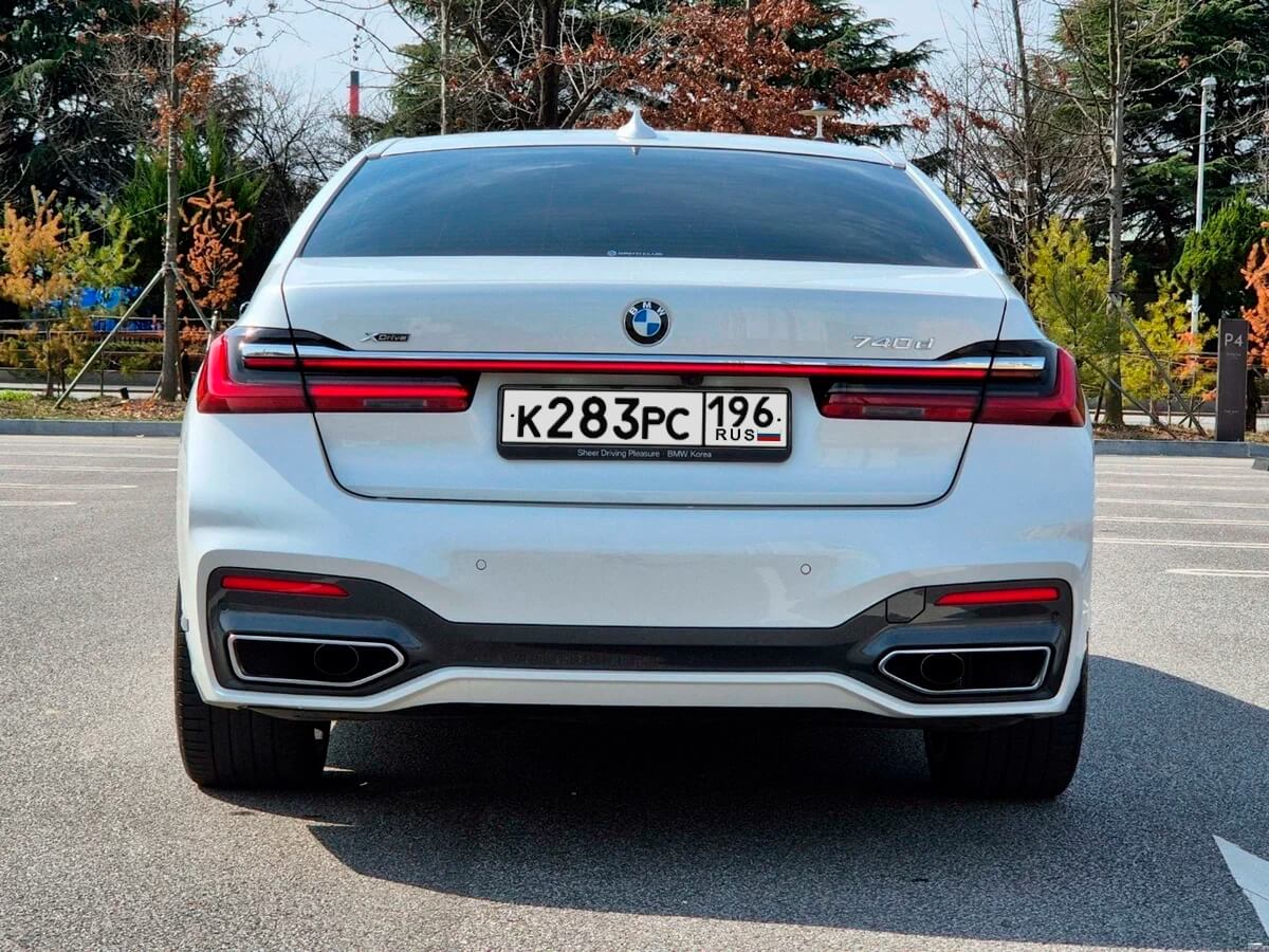 BMW 7 серия аренда