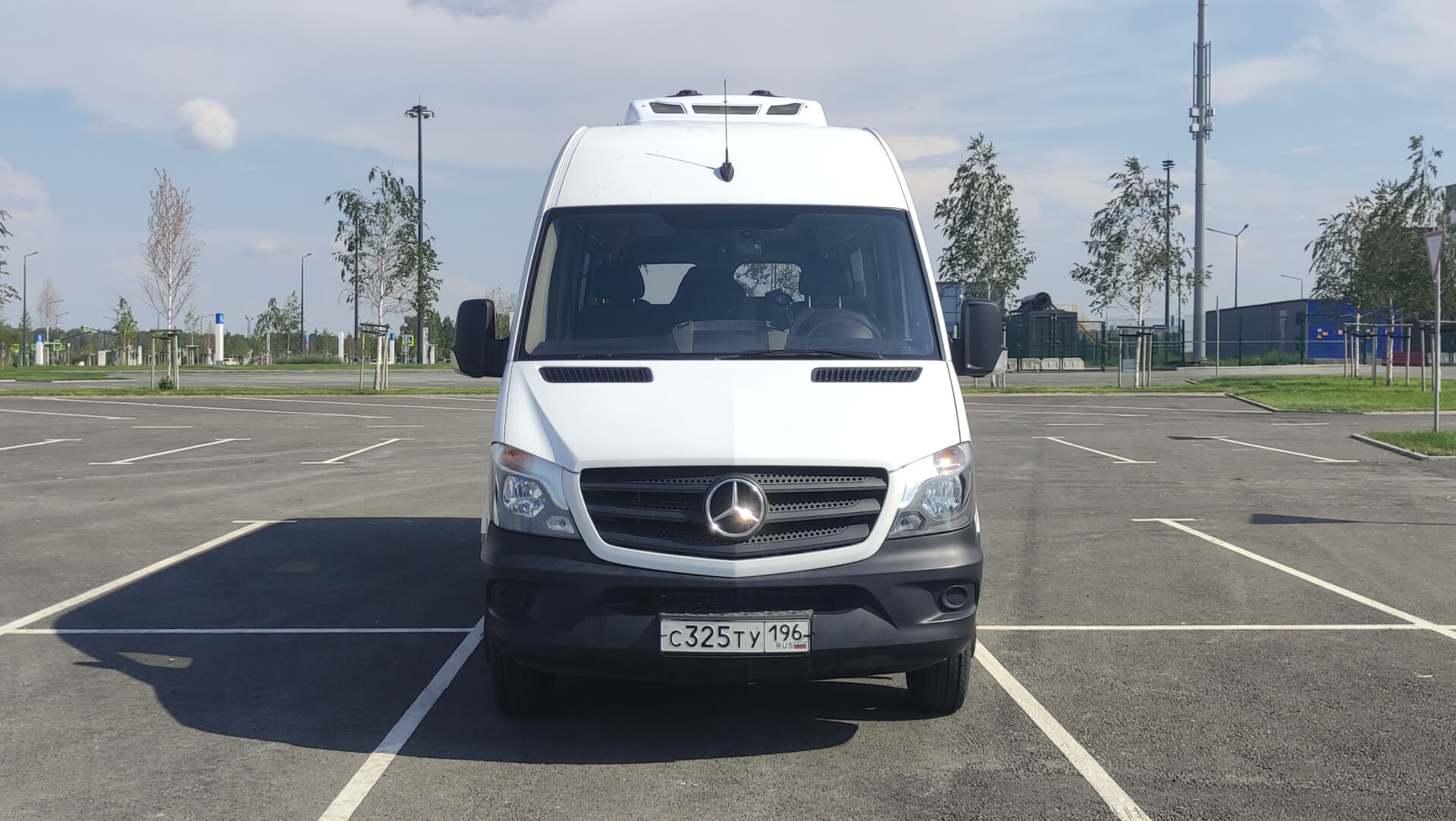 Mercedes Sprinter на 19 человек